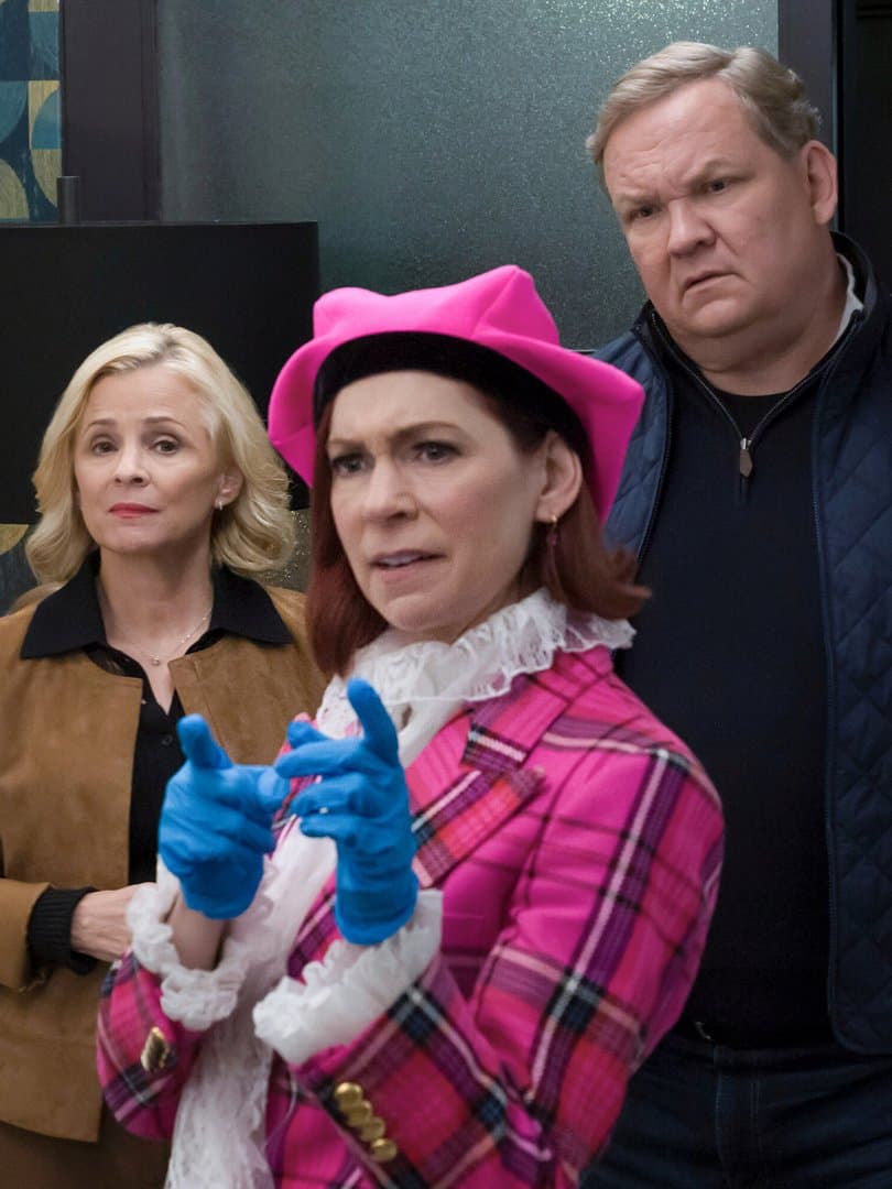 Carrie Preston (Mitte) spielt Elsbeth Tascioni neben zahlreichen Gaststars.