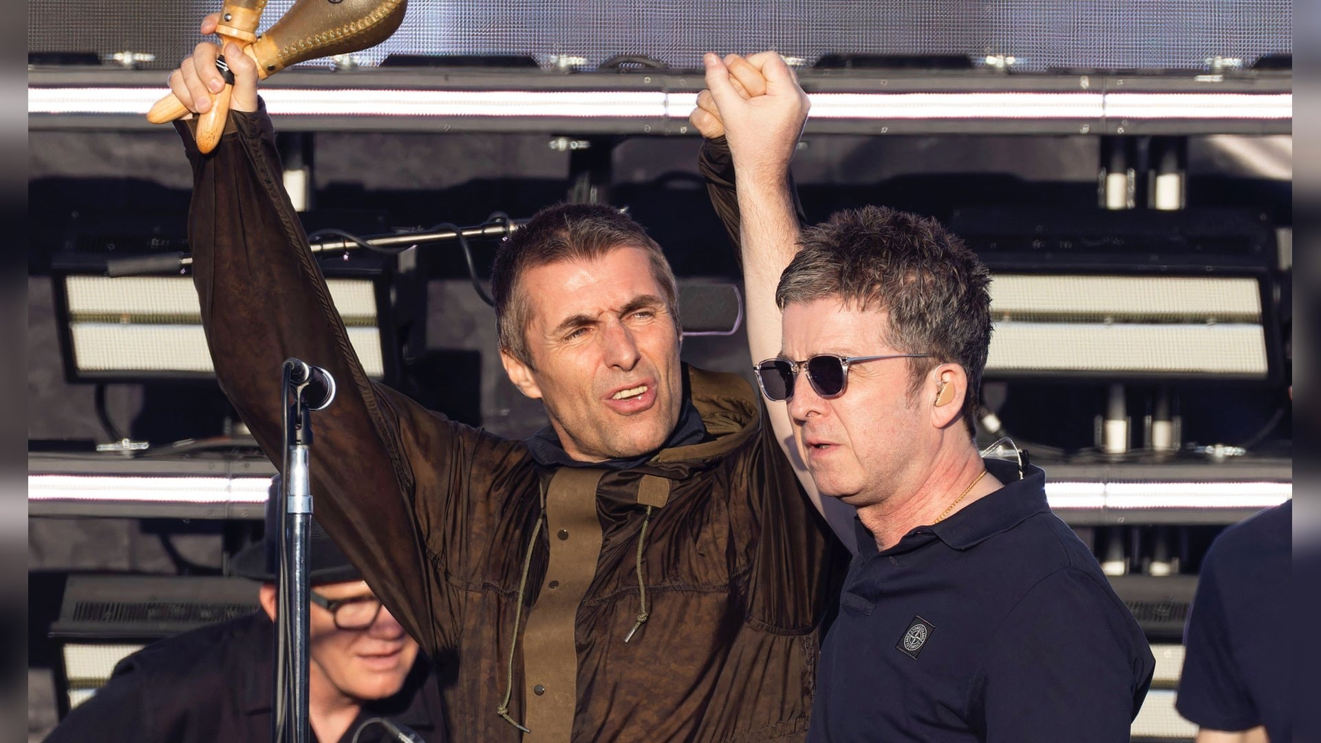 Liam (l.) und Noel Gallagher stellen bald ihre Doku «Don't Look Back In Anger» in London vor.