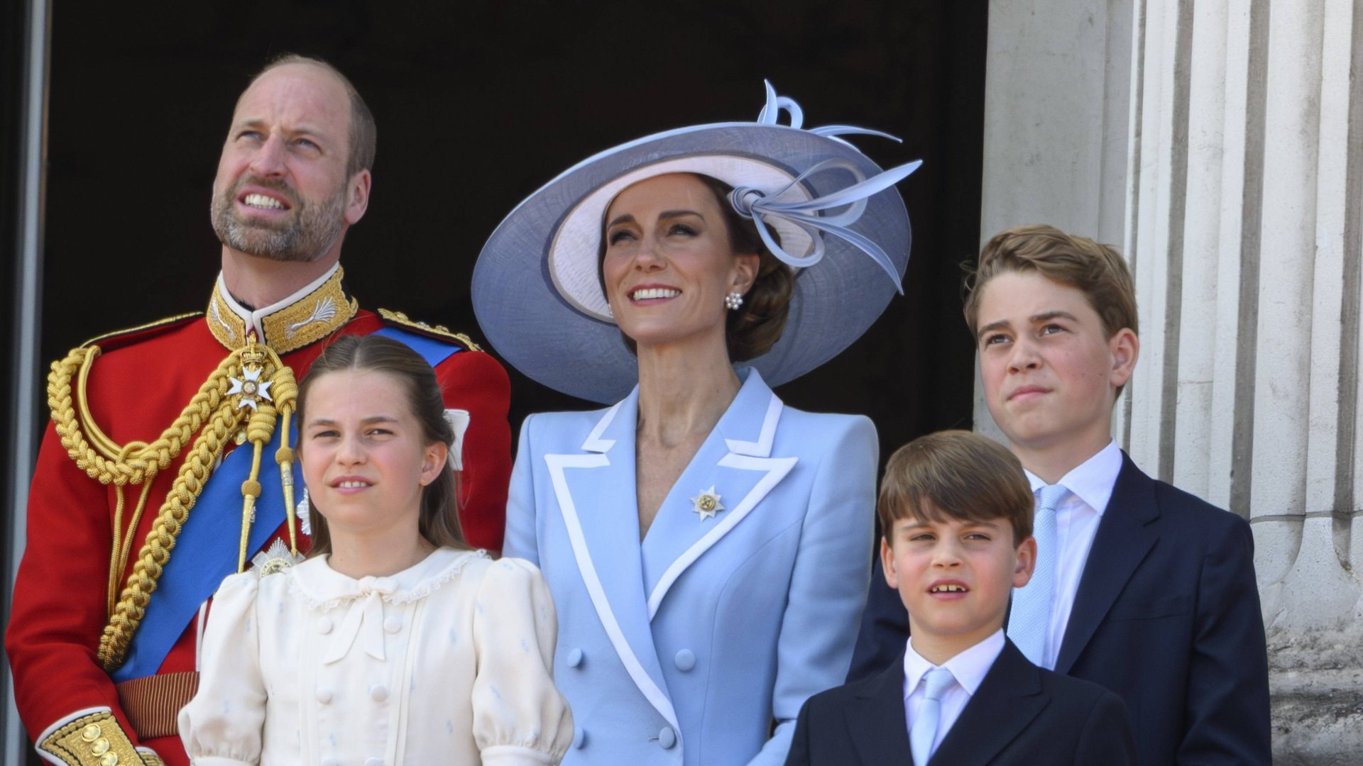 Prinzessin Kate hat emotionale Familienbilder mit den Royal-Fans geteilt.