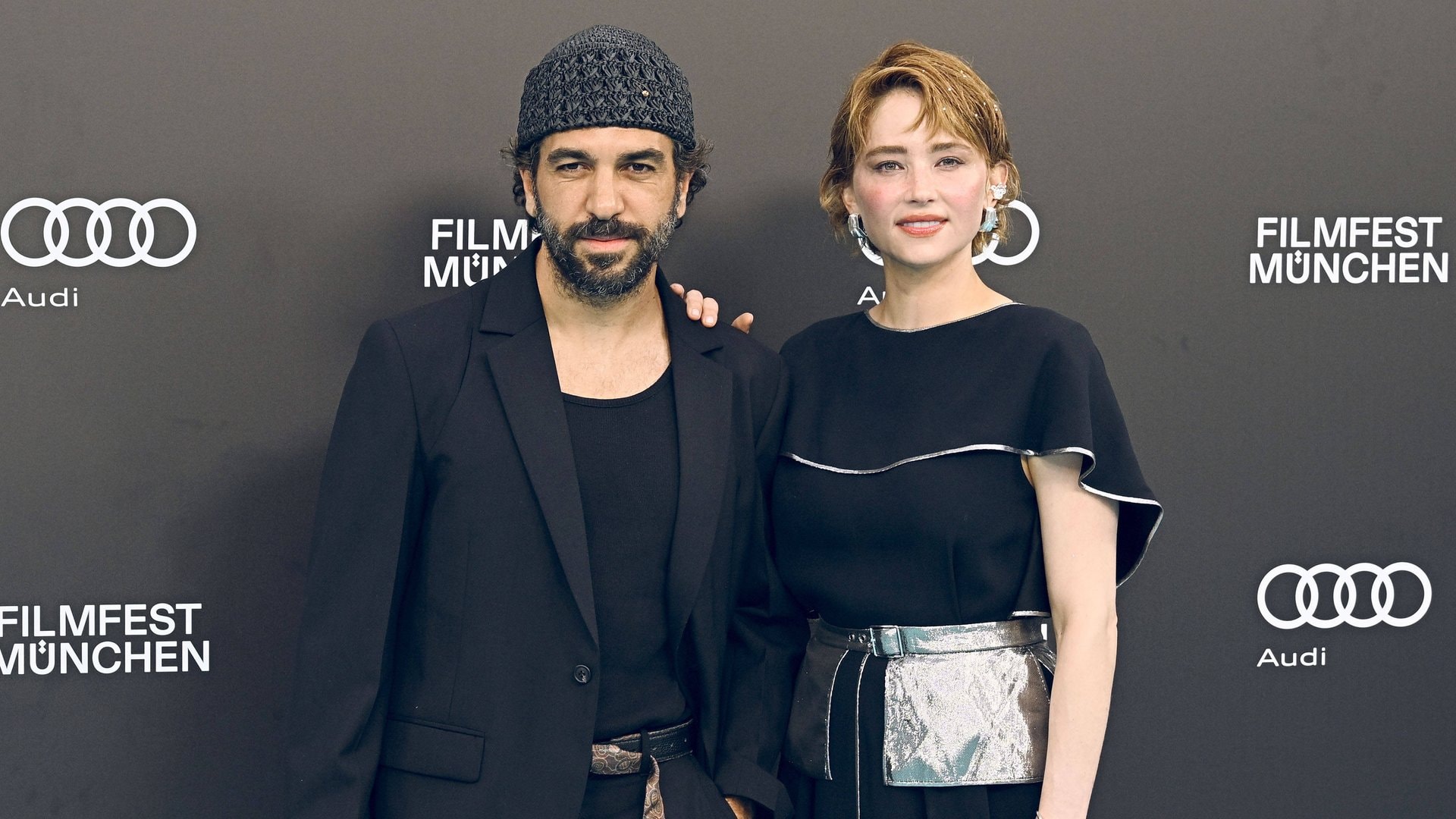 Elyas M'Barek und Co-Star Haley Bennett beim Filmfest München.