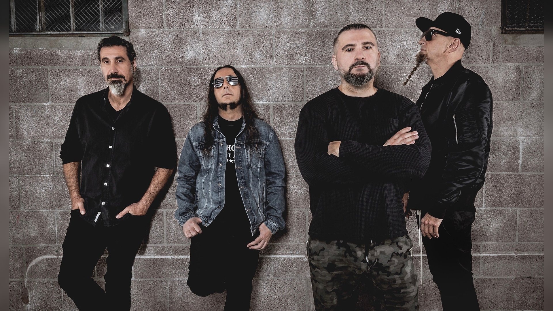 Fast zehn Jahre haben Fans auf diesen Tag gewartet: System of a Down sind in Deutschland.