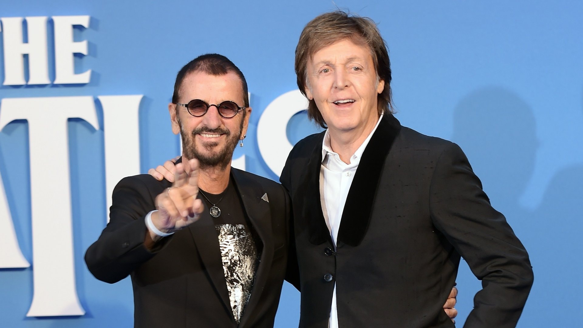 Ringo Starr (l.) und Paul McCartney, hier 2016, haben dieses Jahr erstmals gemeinsam ein Duett gesungen.