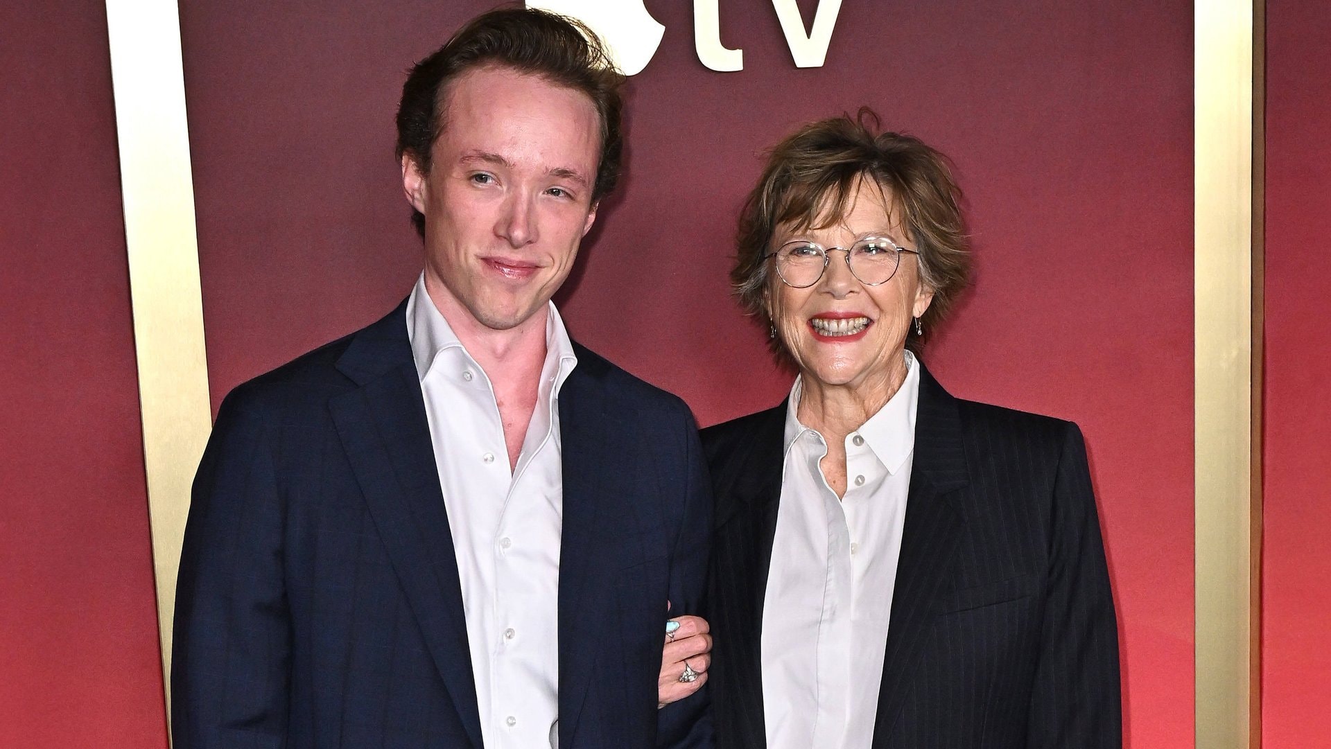Annette Bening an der Seite ihres Sohns Benjamin Beatty.