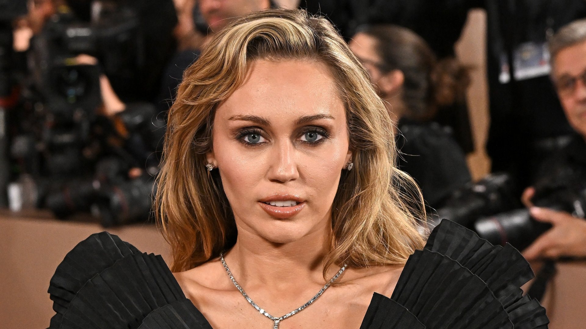 Miley Cyrus arbeitet an ihrem zehnten Album.
