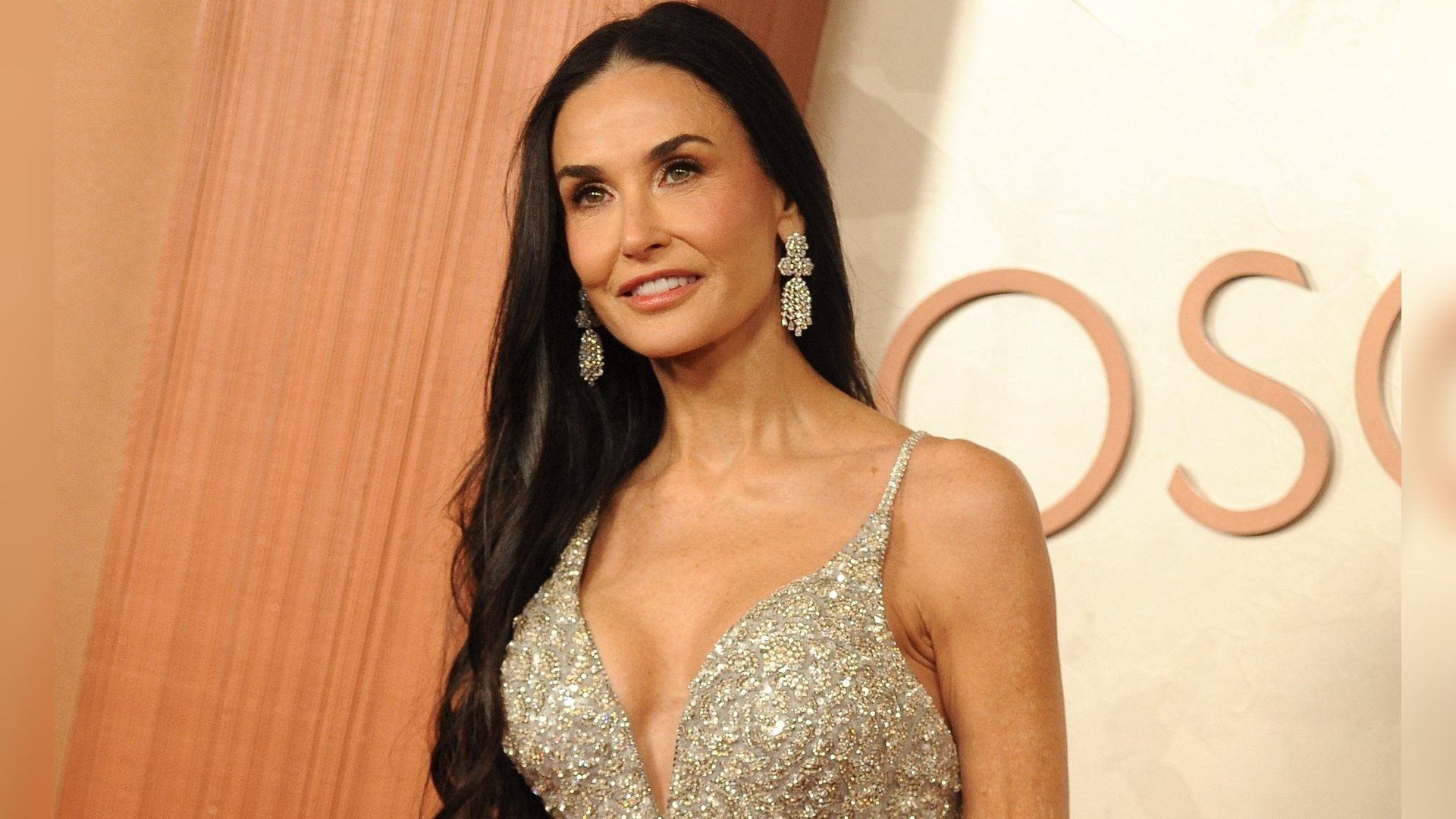 Bevor Demi Moore zum Hollywood-Star wurde, sammelte sie Soap-Erfahrung - genau wie diese Stars.
