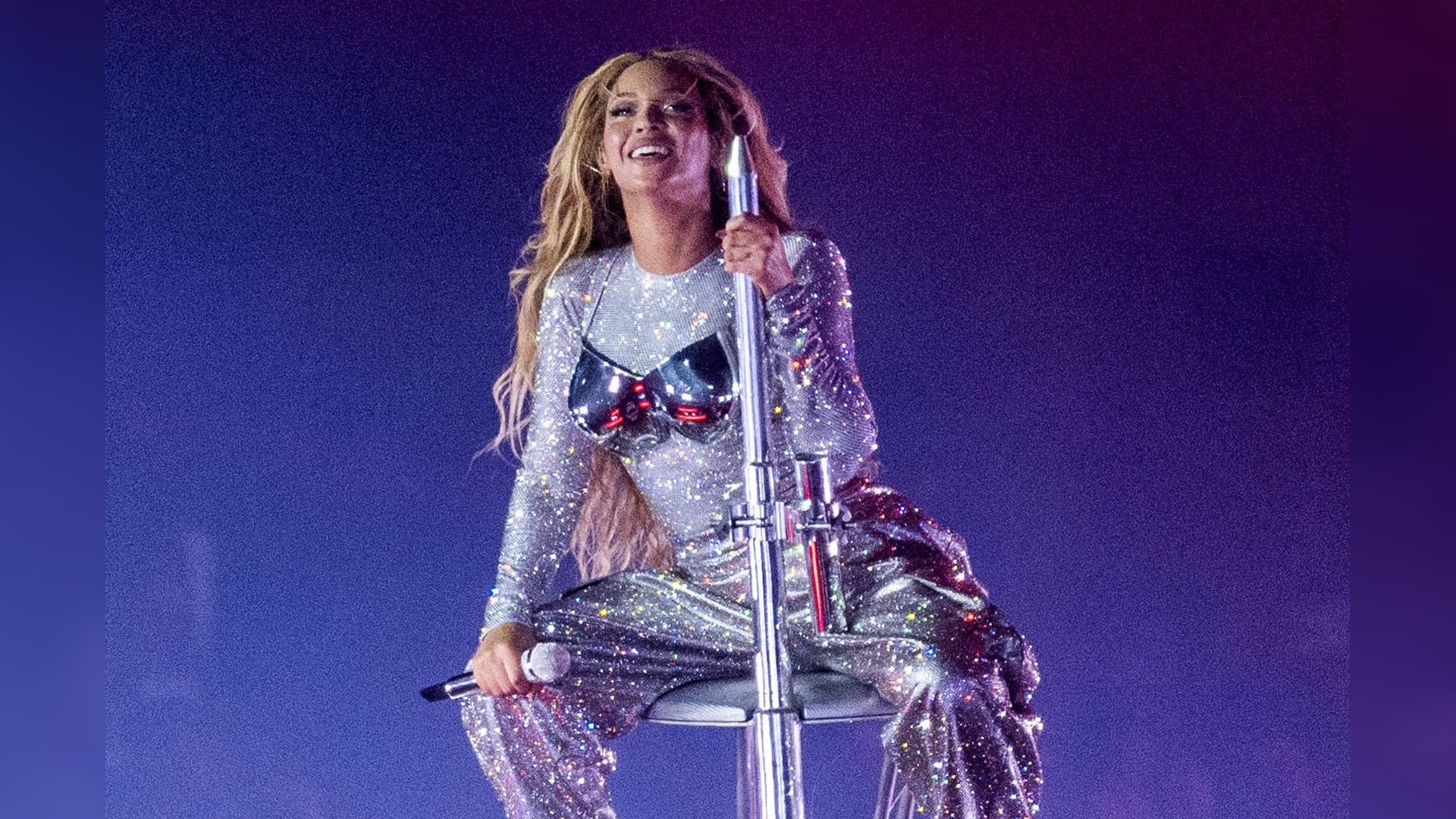 Beyoncé meldet sich überraschend mit neuer Musik zurück.