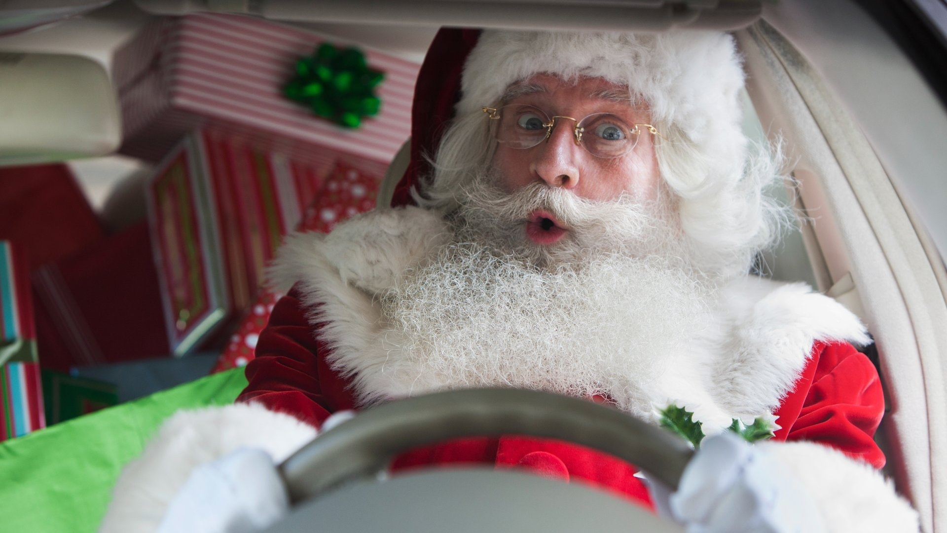 Die Feiertage stehen an und die Ferien beginnen bald. Aber für wann sollte man die Fahrt zu Freunden und Familie oder in den Weihnachtsurlaub einplanen?