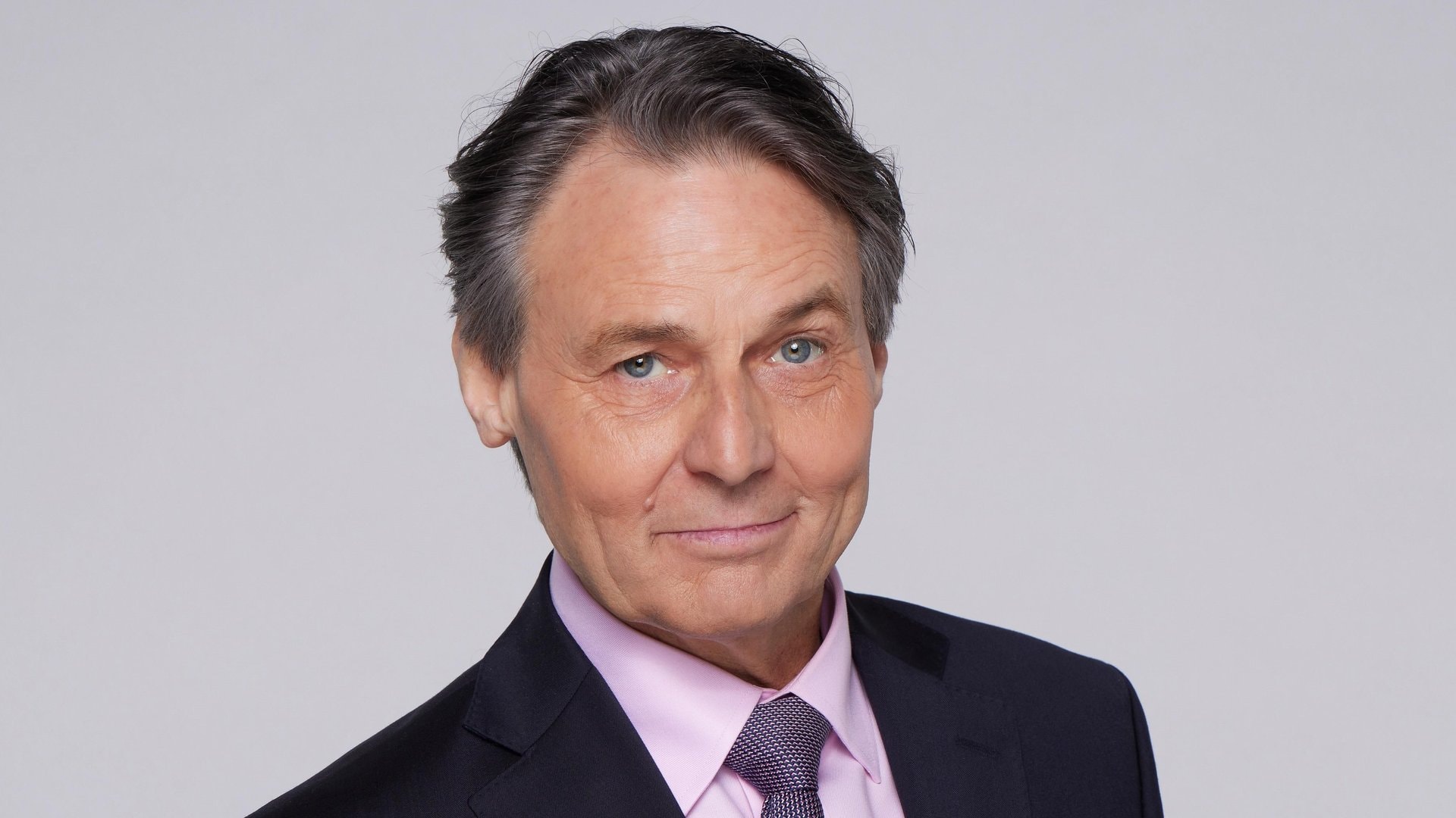 Wolfgang Bahro steht seit über 30 Jahren als Jo Gerner für «Gute Zeiten, schlechte Zeiten» vor der Kamera - länger als fast jeder andere in einer deutschen Daily. Doch auch andere Serienstars sind ihren Formaten treu geblieben.
