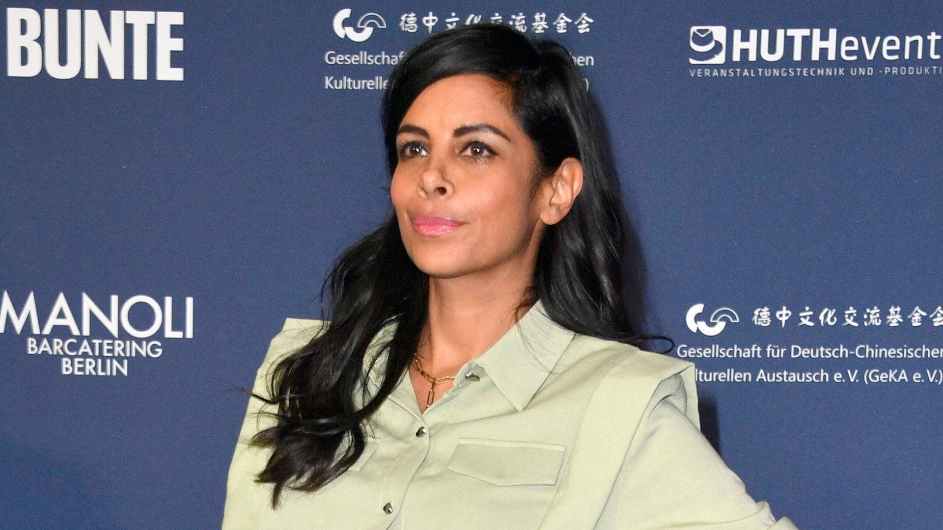Collien Fernandes hat über das aktuell angespannte Verhältnis zu ihrer Tochter gesprochen.