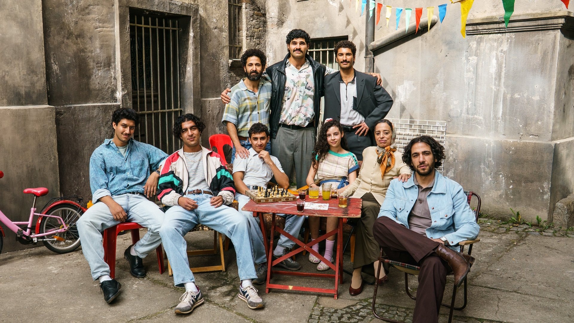 «4 Blocks Zero» stellt die Familiengeschichte der Hamadys in den Mittelpunkt.