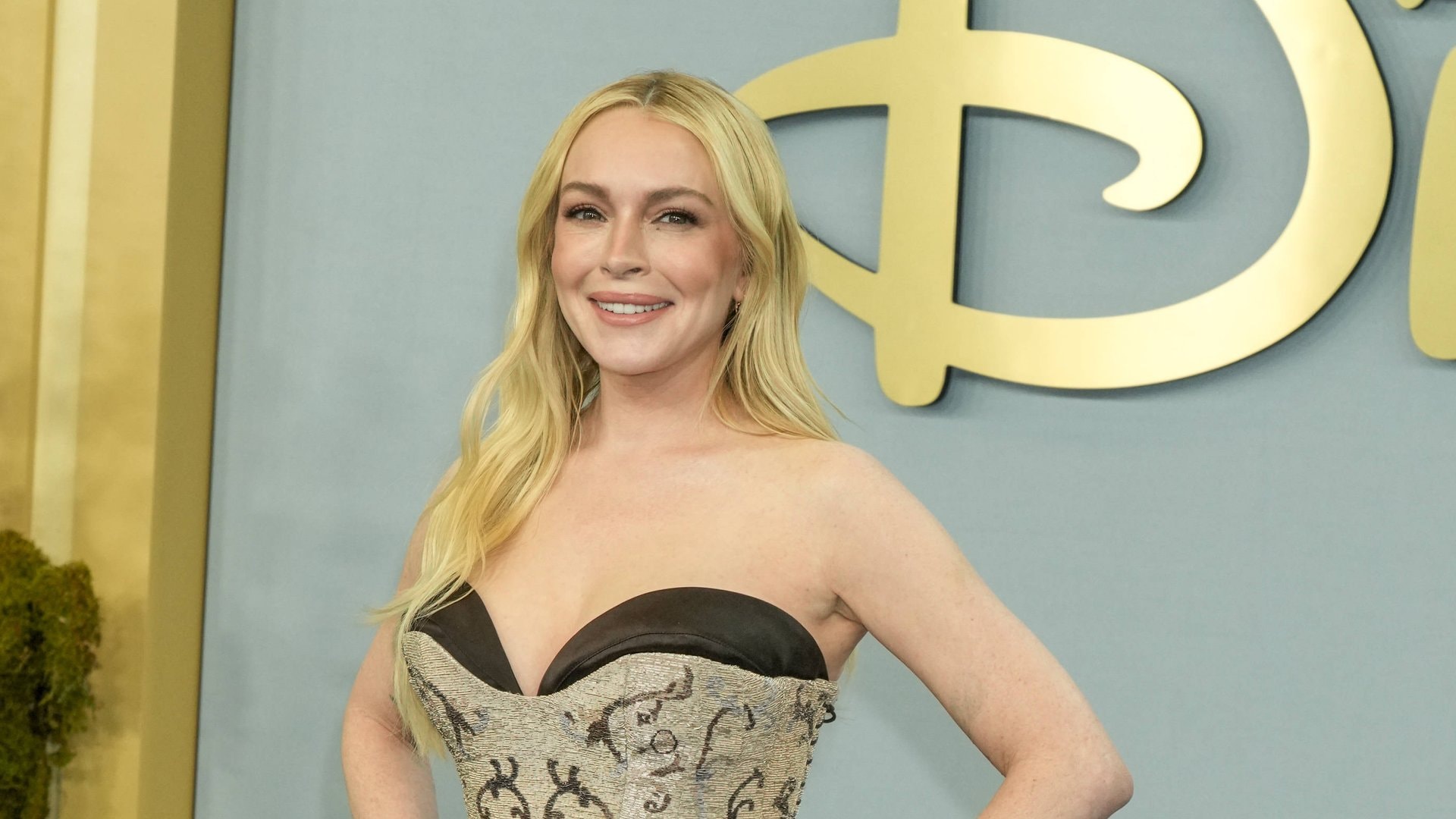 Lindsay Lohan hat sich von ihren blonden Haaren getrennt.