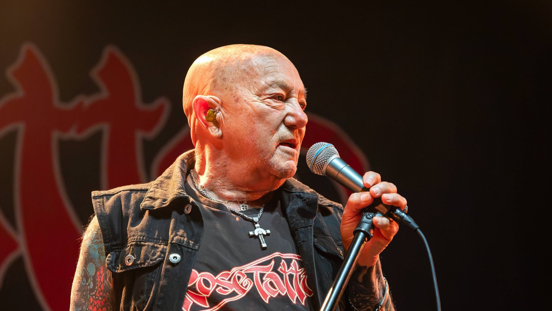 Rose Tattoo müssen die restlichen Europashows wegen ihres Sängers Gary «Angry» Anderson absagen.