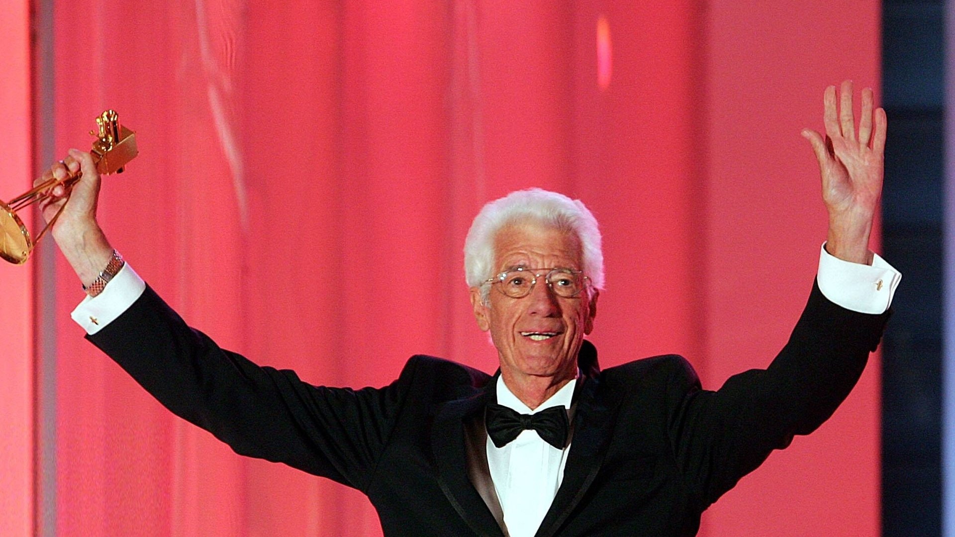 Kult-Showmaster Rudi Carrell: Kurz vor seinem Tod wurde er 2006 mit der Goldenen Kamera für sein Lebenswerk geehrt.