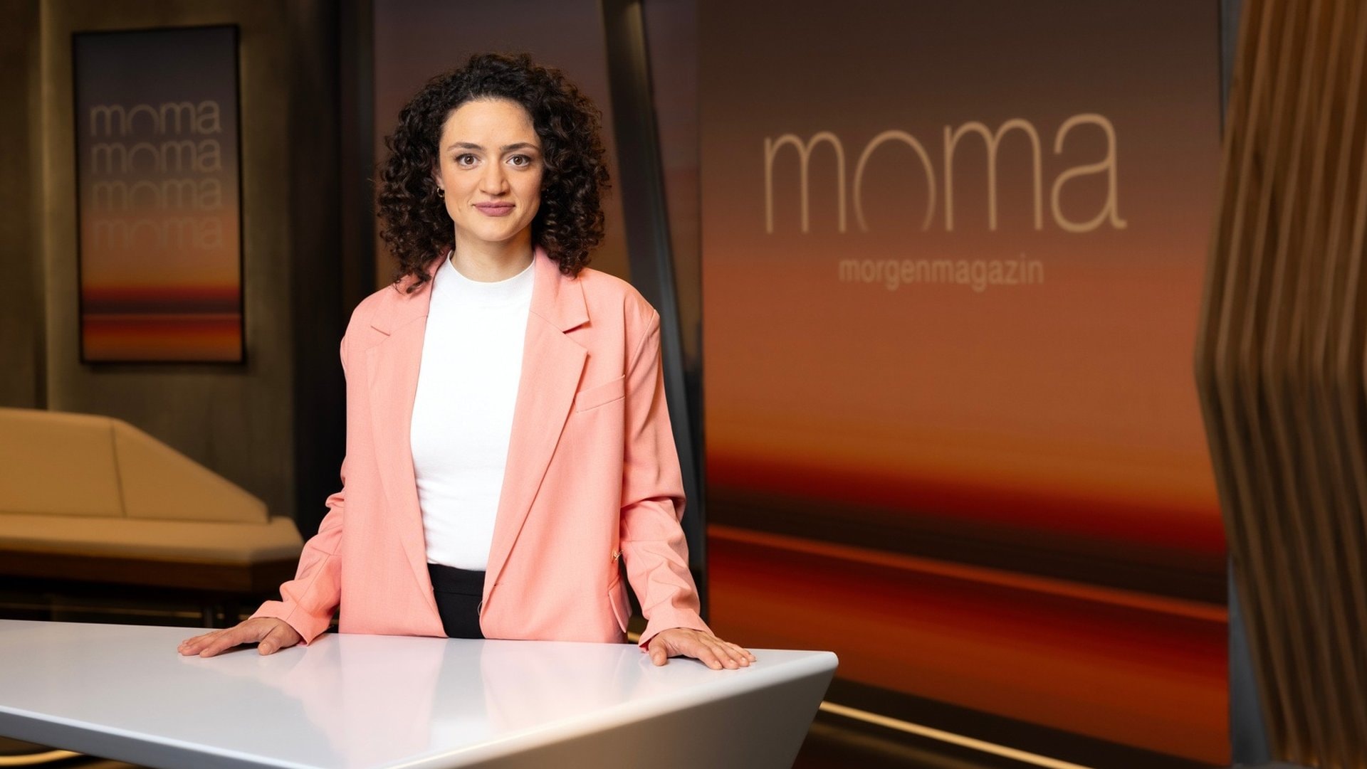 Maral Bazargani an ihrem neuen Arbeitsplatz.