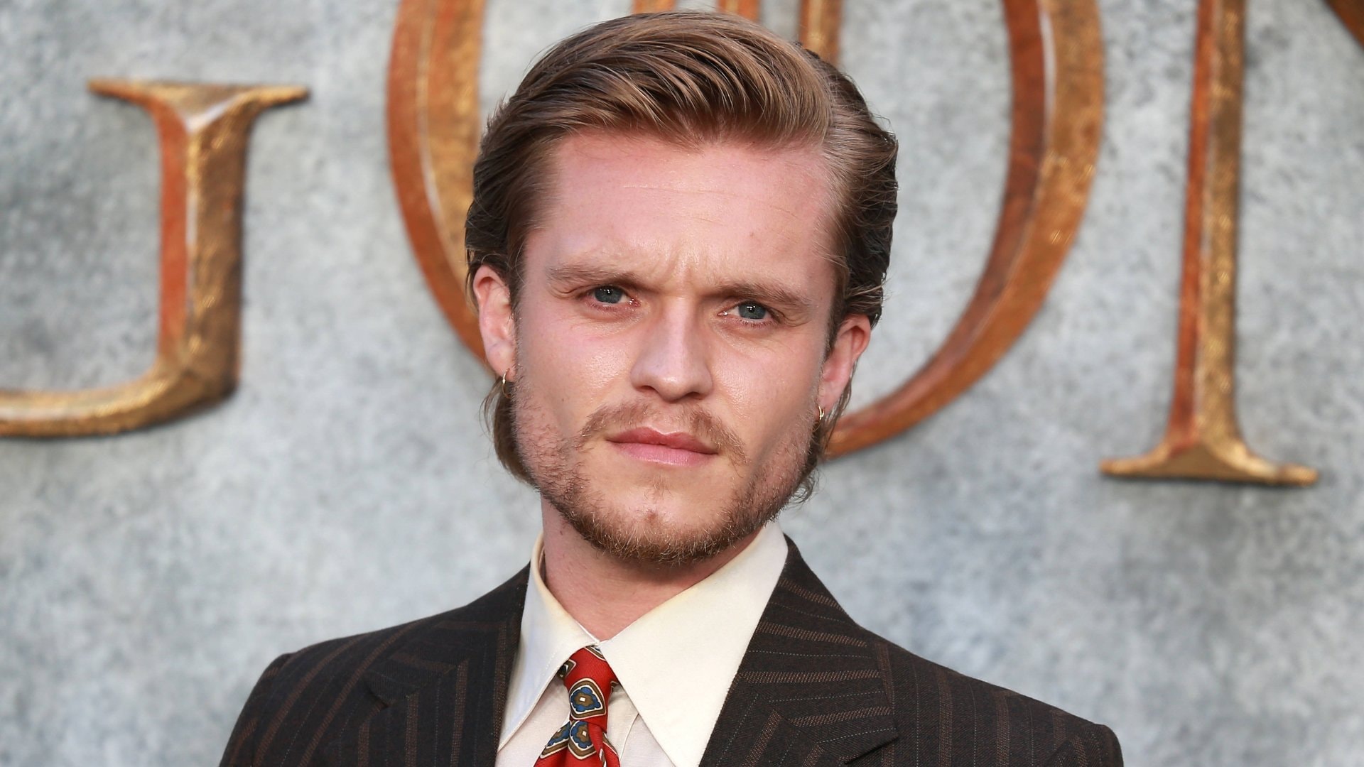 Tom Glynn-Carney hat verraten, wie die spektakulären Drachenflüge in «House of the Dragon» entstehen.