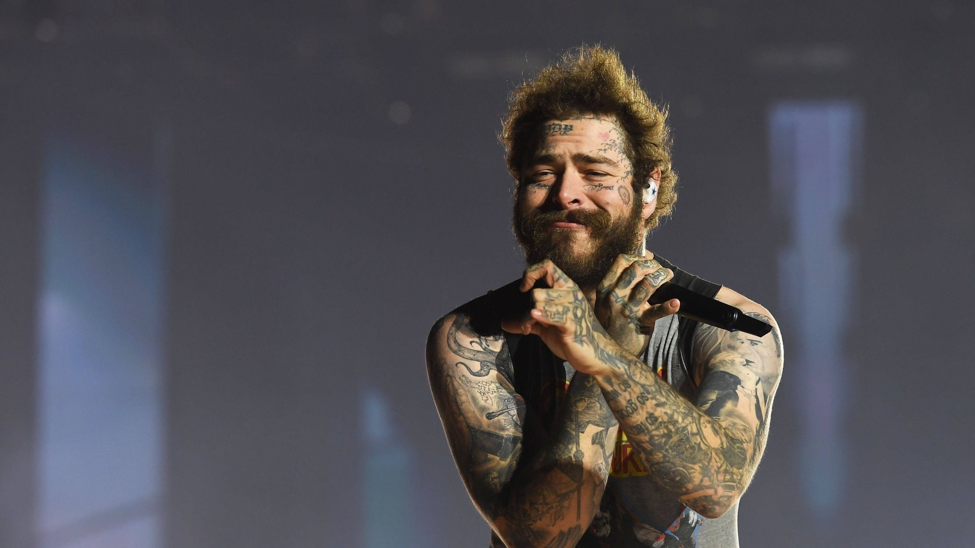 Post Malone wird bei der WM-Abschlusszeremonie als Headliner auftreten.