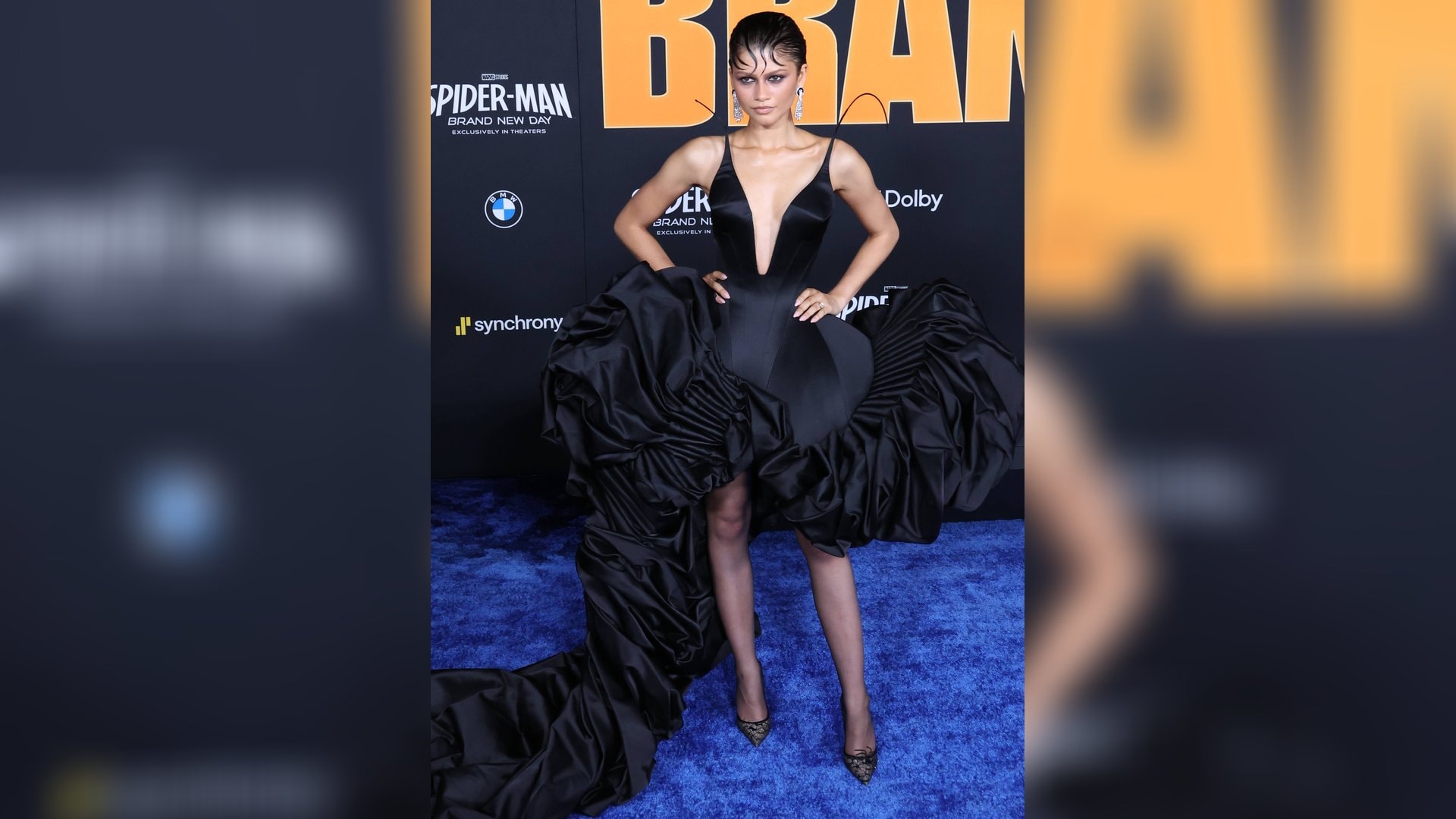Zendaya dans sa tenue araignée.