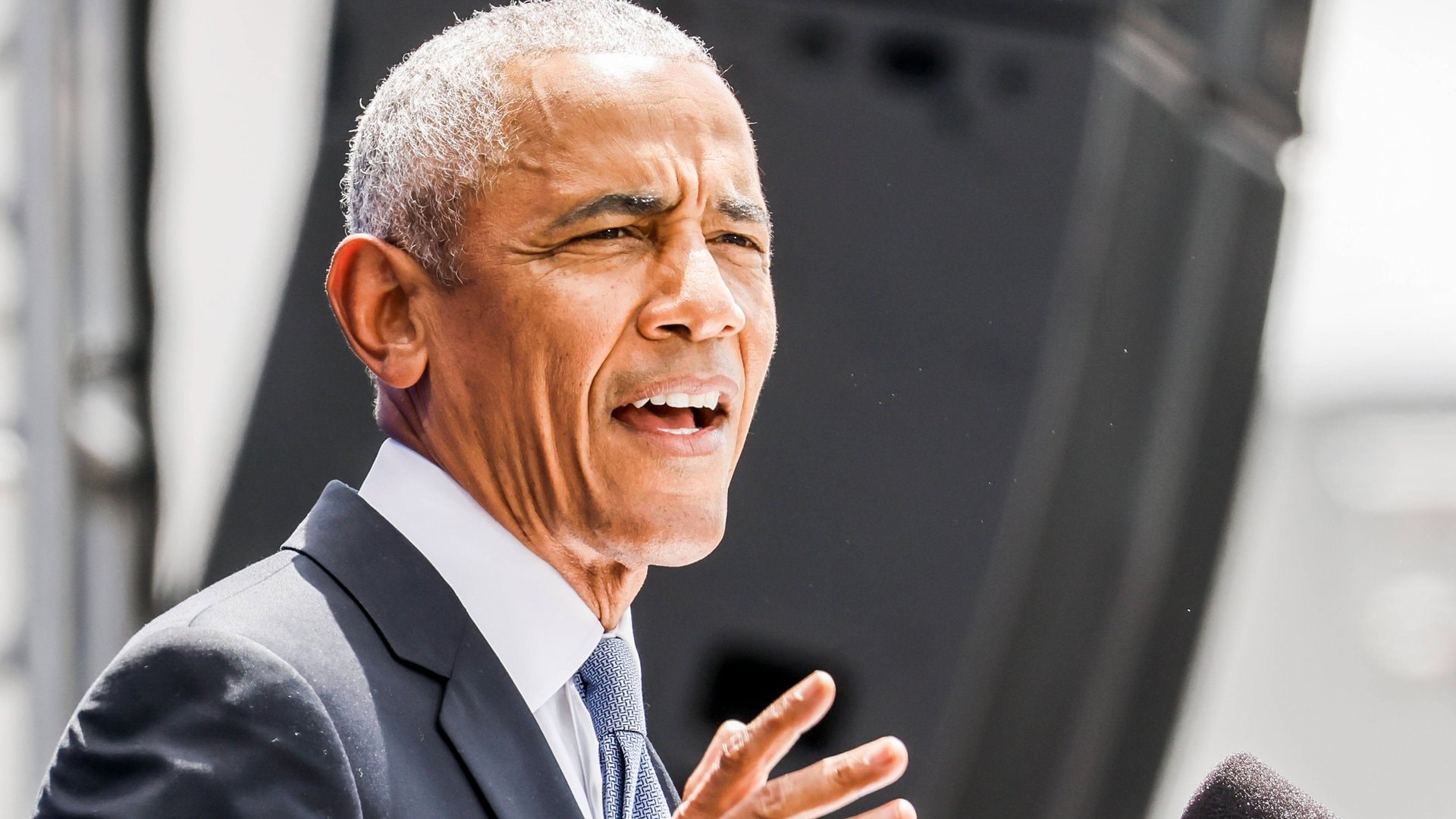 Der ehemalige US-Präsident Barack Obama hat wieder seine Lesetipps veröffentlicht.